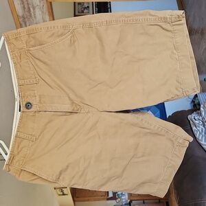 American Eagle shorts, Men's 30, khaki